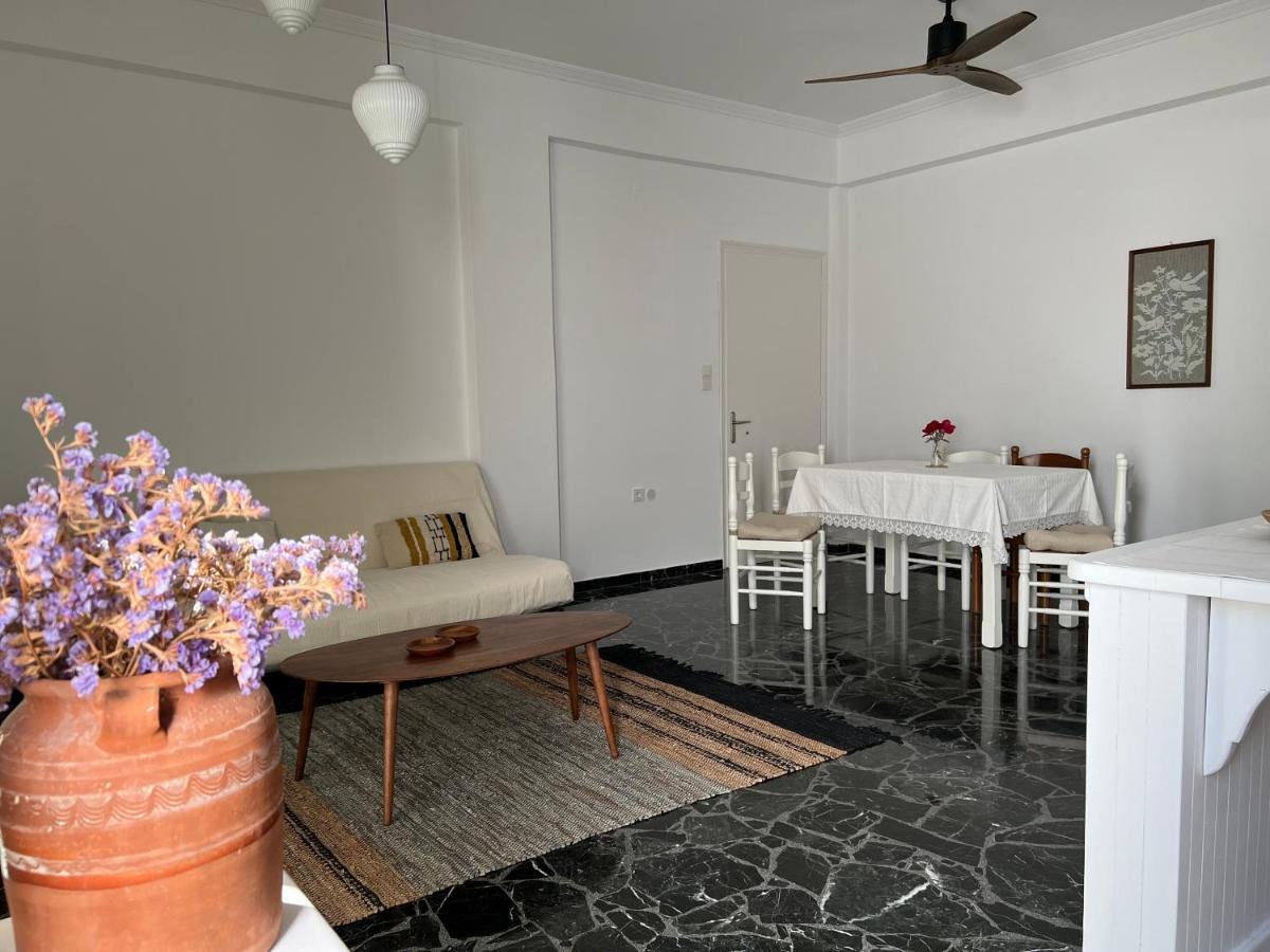 Apartment In Paros Esterno foto